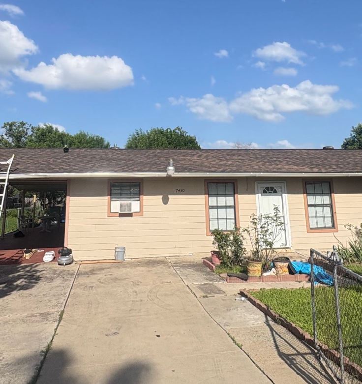 Worn roof on a San Antonio home before roofio began work