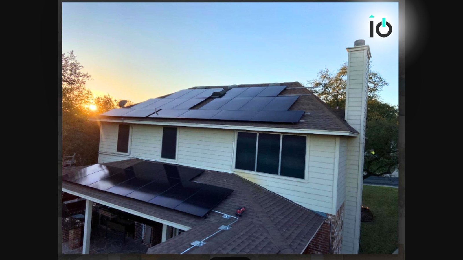 Single-story home with rooftop solar panels